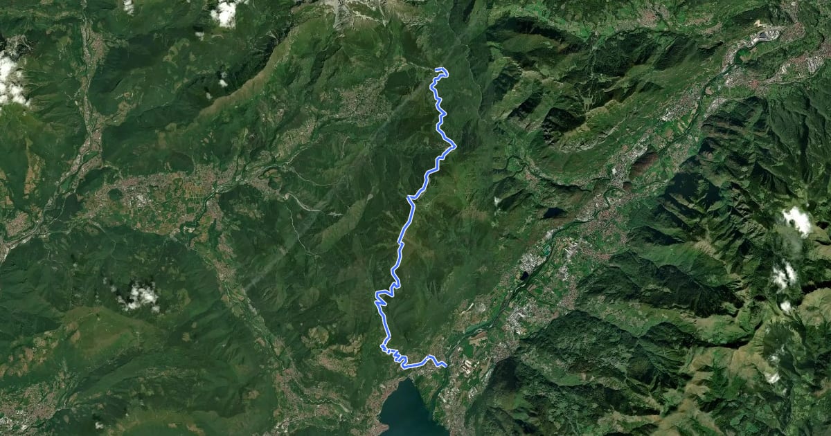 Маршрут Sentiero dei Laghi Alto - Tappa 13 на спутниковом снимке