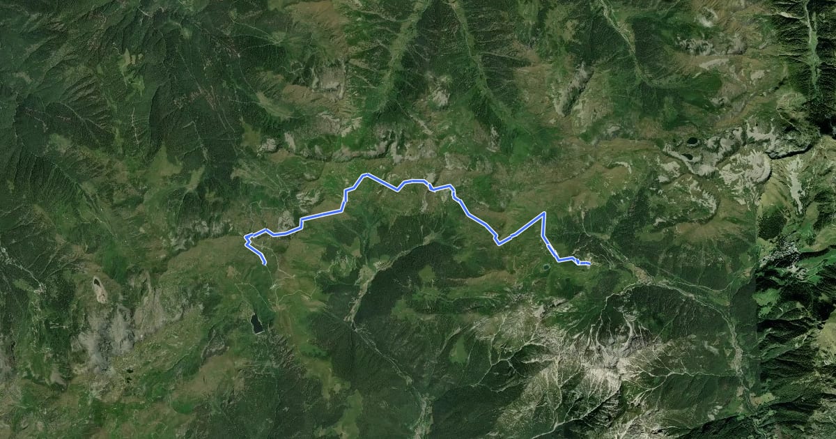 Маршрут Sentiero dei Laghi Alto - Tappa 4 на спутниковом снимке