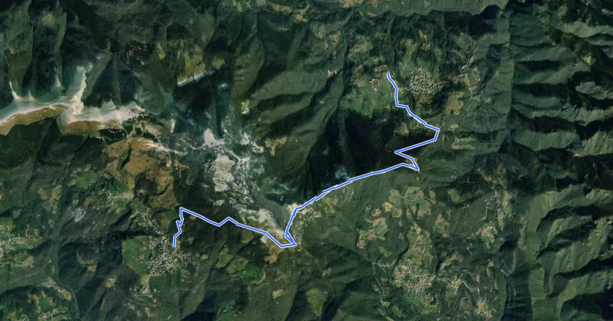 Маршрут Sentiero dei Laghi Basso - Tappa 3 на спутниковом снимке