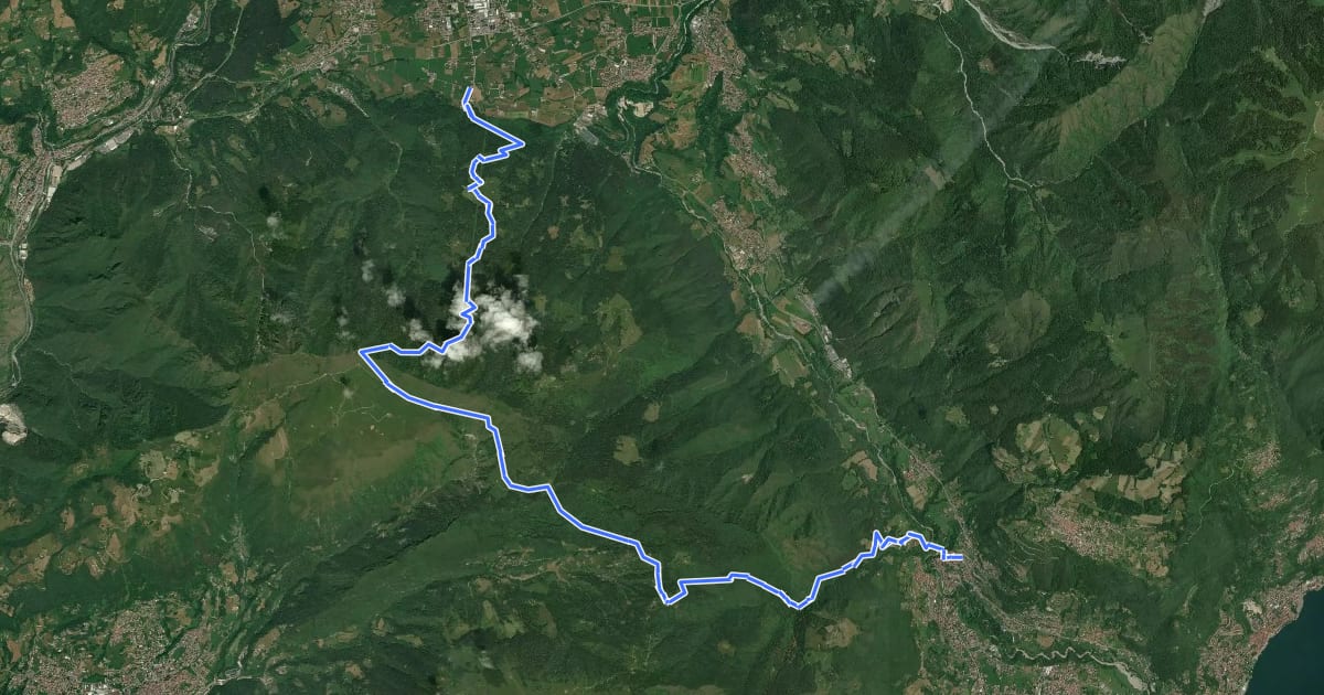 Маршрут Sentiero dei Laghi Basso - Tappa 9 на спутниковом снимке