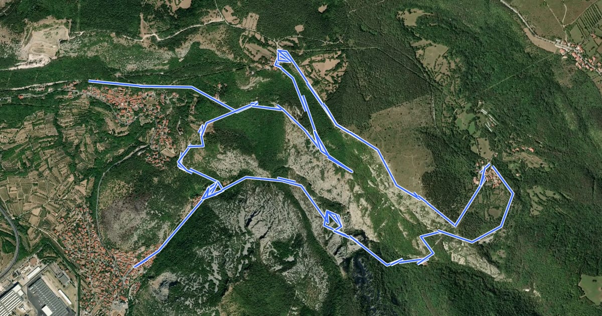 Маршрут Sentiero di forma circolare de Val Rosandra на спутниковом снимке