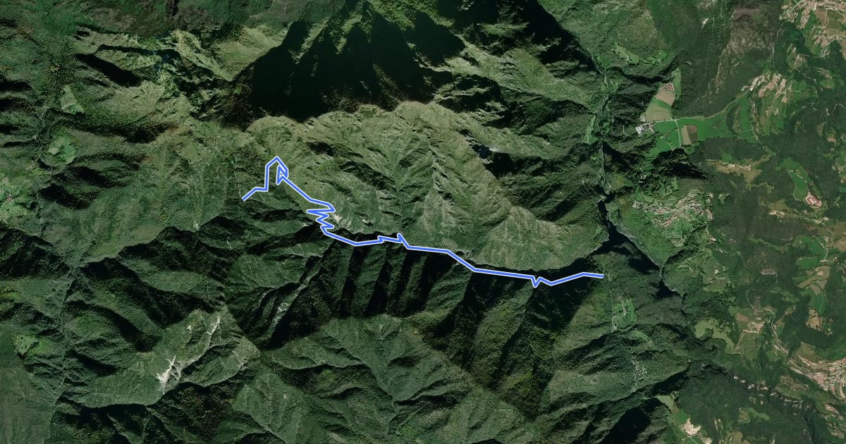 Маршрут Sentiero di Passo Scarpapè на спутниковом снимке