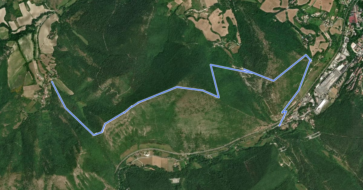 Маршрут Sentiero Monte Orgitore - Varano на спутниковом снимке