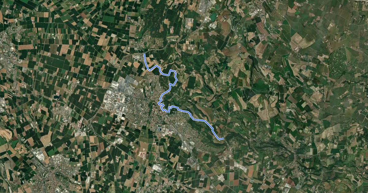 Маршрут Sentiero Ovest Via dei Crinali на спутниковом снимке