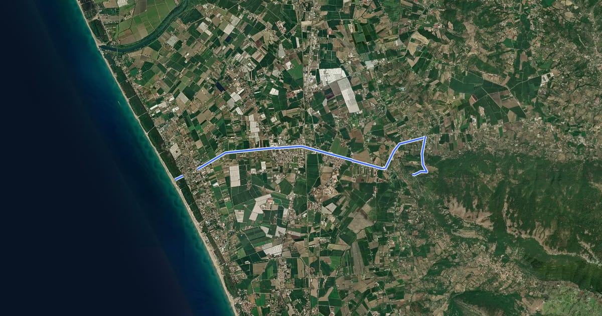 Маршрут Sentiero S1 di Capaccio Paestum на спутниковом снимке