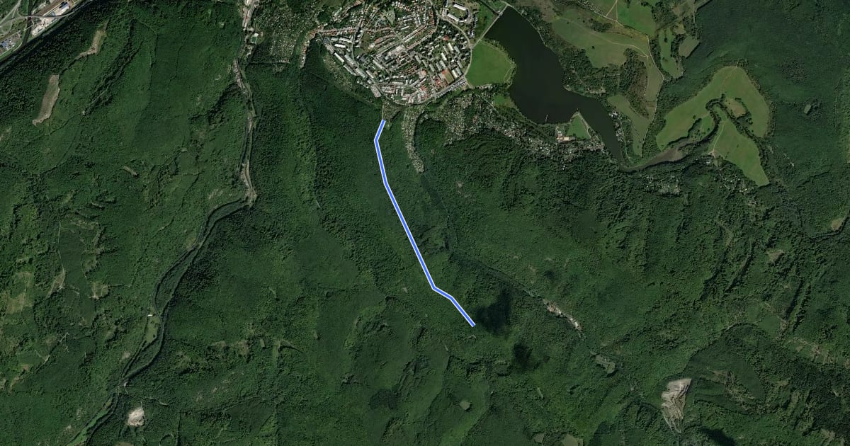 Маршрут Singletrail Košiarne - Kríž (Bukovinka) на спутниковом снимке