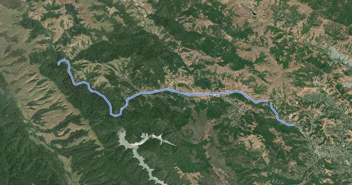 Маршрут Sir Francis Drake Bike Route на спутниковом снимке