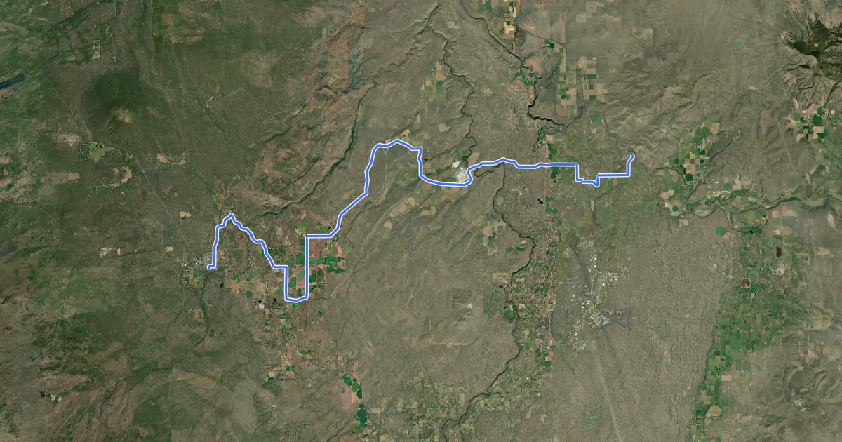 Маршрут Sisters to Smith Rock Scenic Bikeway на спутниковом снимке