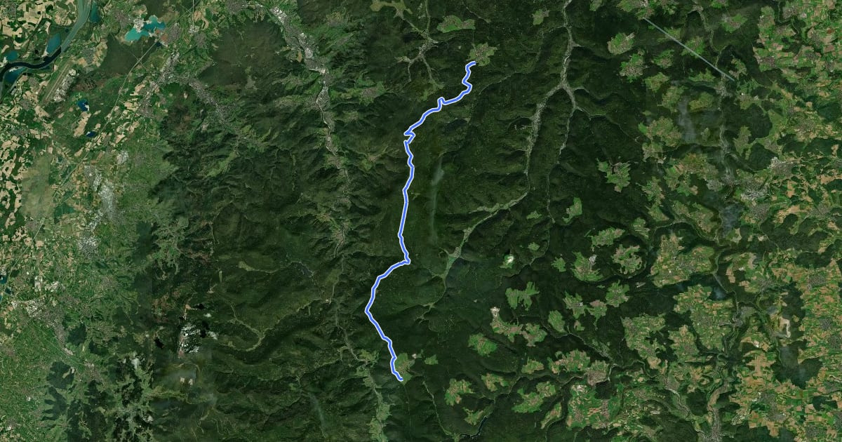 Маршрут Skifernwanderweg Nordschwarzwald на спутниковом снимке