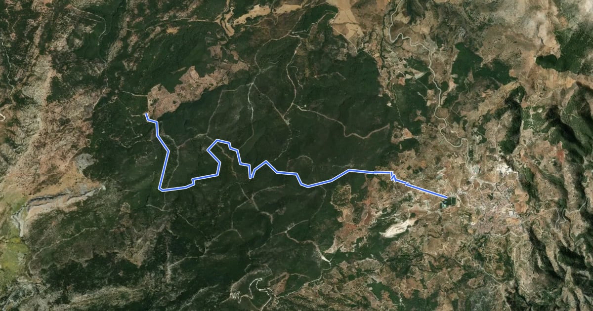Маршрут SL-A 141 Yunquera - Los Sauces на спутниковом снимке