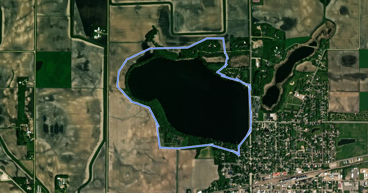 Маршрут Sleepy Eye Lake Bike Trail на спутниковом снимке