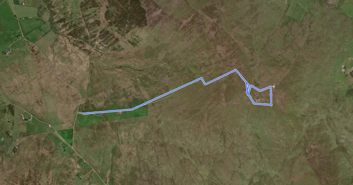 Маршрут Slieve Croob Transmitter Road walk на спутниковом снимке