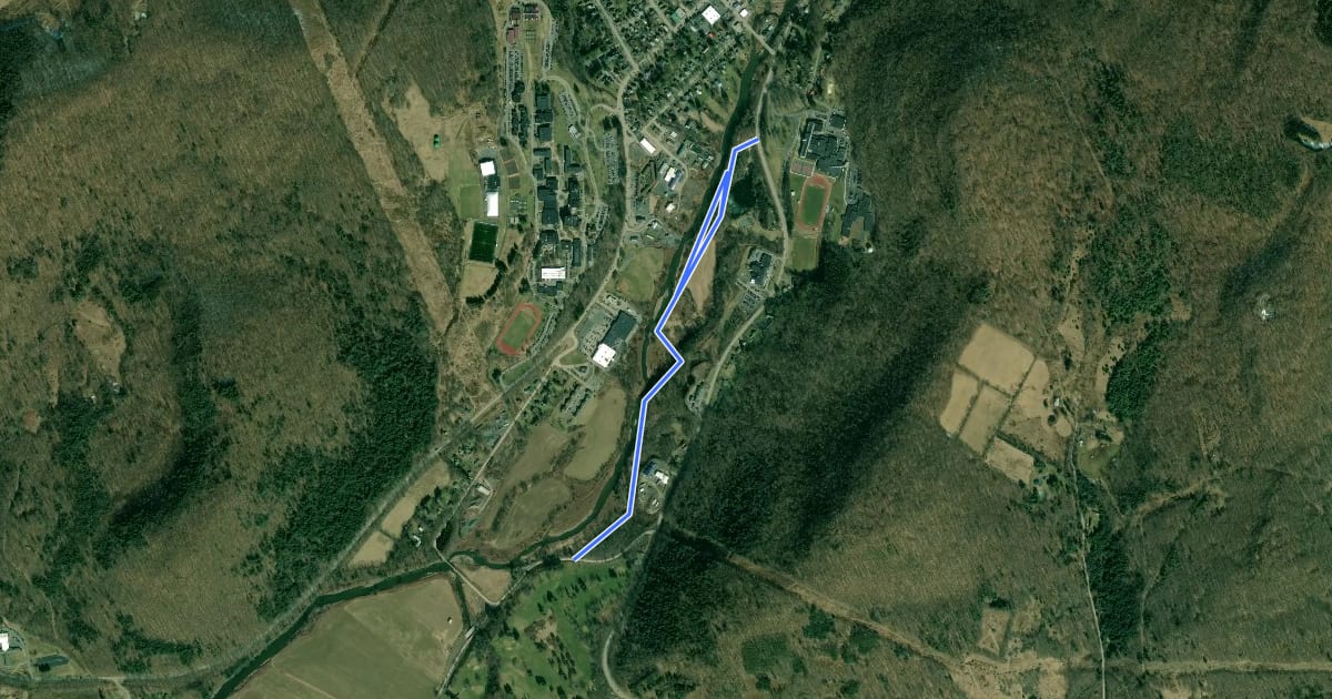 Маршрут Smith Pond Trail на спутниковом снимке