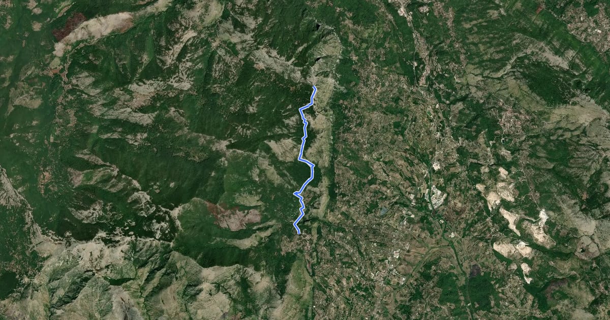 Маршрут Spigno Saturnia Vecchio-Monte Fammera на спутниковом снимке