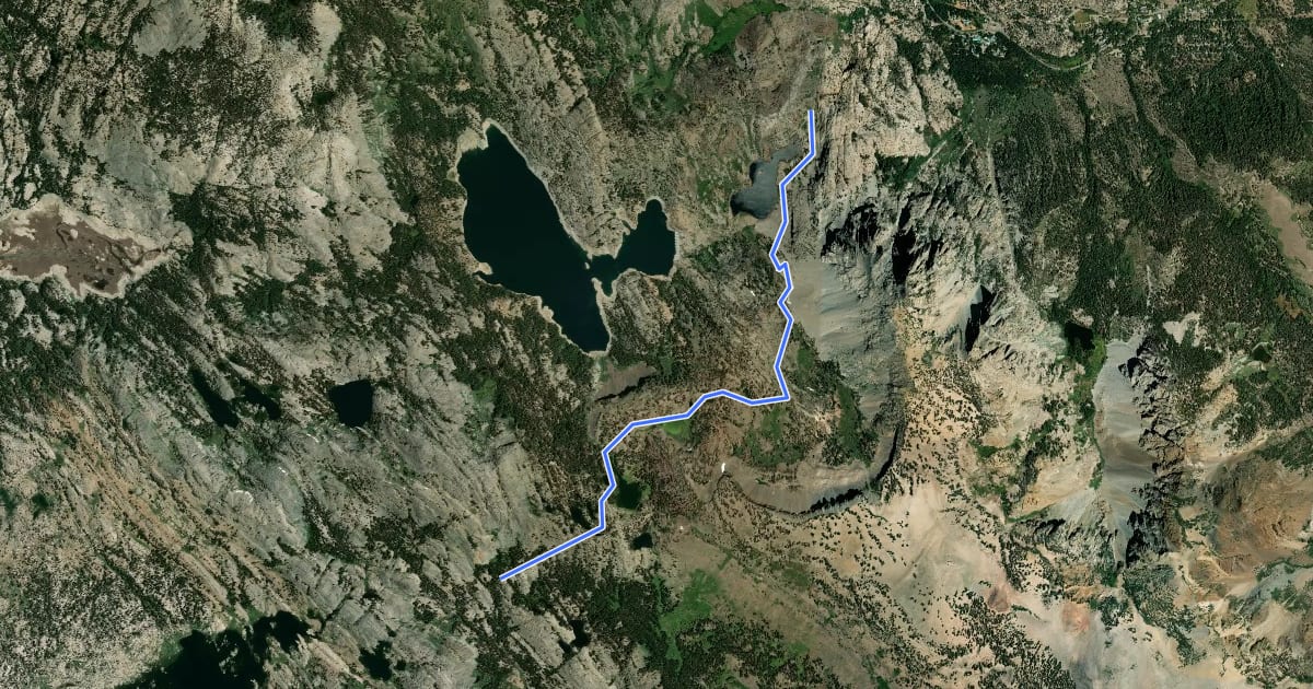 Маршрут Spooky Meadow Trail на спутниковом снимке