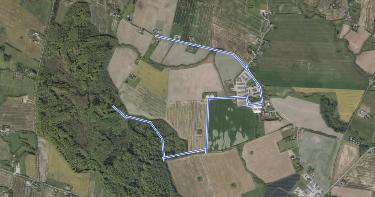 Маршрут Sporet ved Fiskbæk - Gul rute на спутниковом снимке