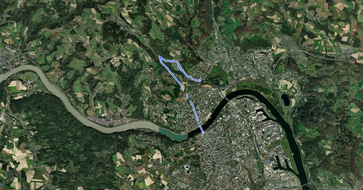 Маршрут Stadtwanderweg Bachlberg на спутниковом снимке