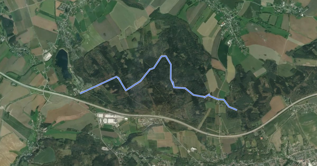 Маршрут Stausee Oberwald - Karl-May-Höhle - Langenberger Höhe на спутниковом снимке