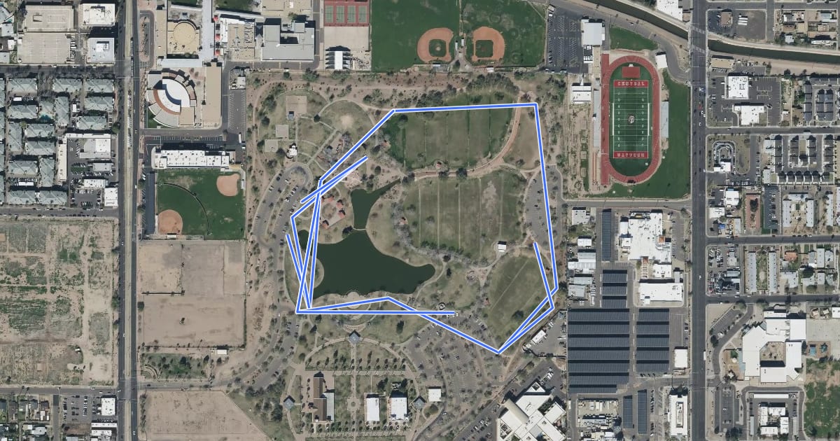 Маршрут Steele Indian School Park Walking Path на спутниковом снимке