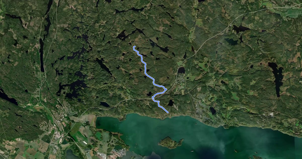 Маршрут Östgötaleden: Hjälmarsösjö-Torskär на спутниковом снимке