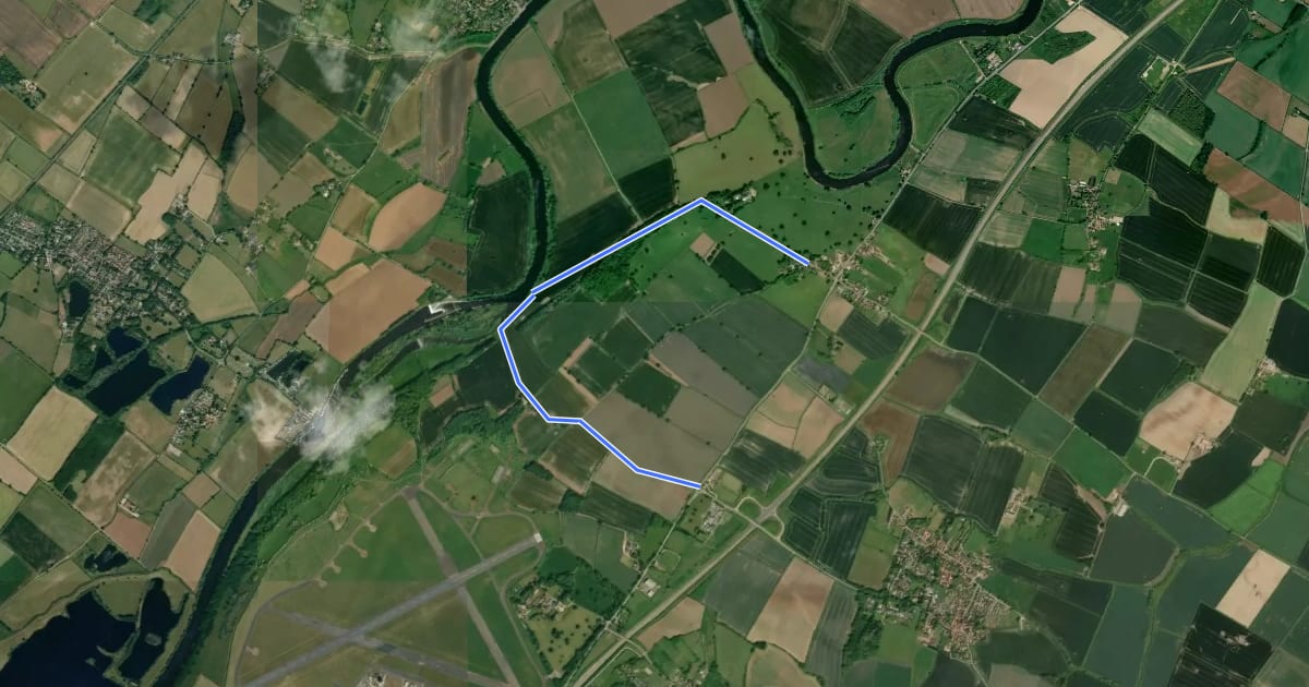 Маршрут Stoke Field Trail на спутниковом снимке