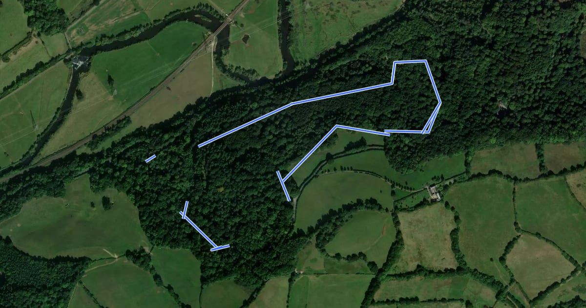 Маршрут Stoke Woods Nature Trail на спутниковом снимке