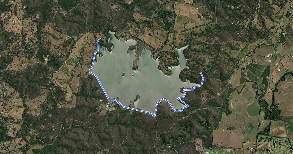 Маршрут Sugarloaf Reservoir Circuit на спутниковом снимке