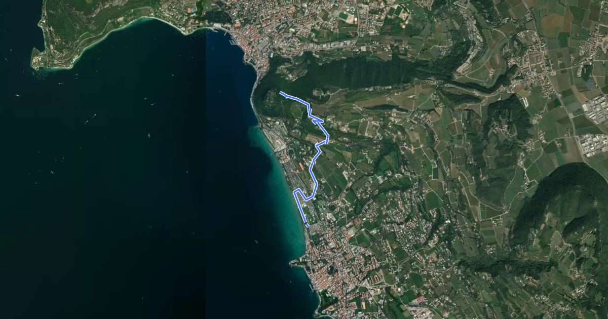 Маршрут Sulle tracce della biodiversità на спутниковом снимке