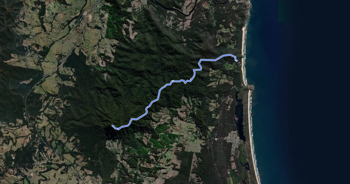 Маршрут Summit to Sea Walking Track на спутниковом снимке