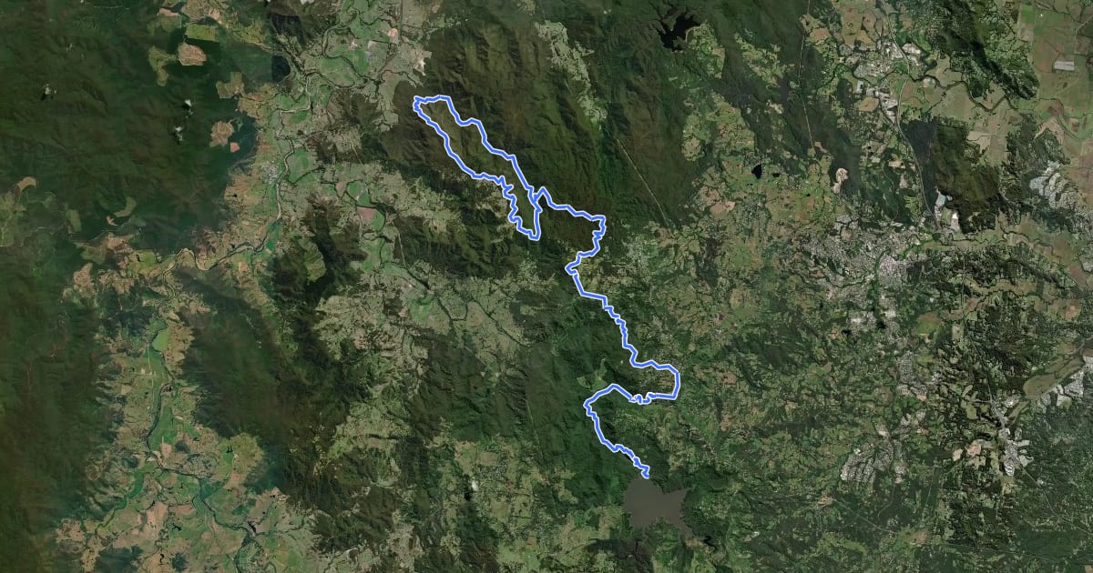Маршрут Sunshine Coast Hinterland Great Walk на спутниковом снимке