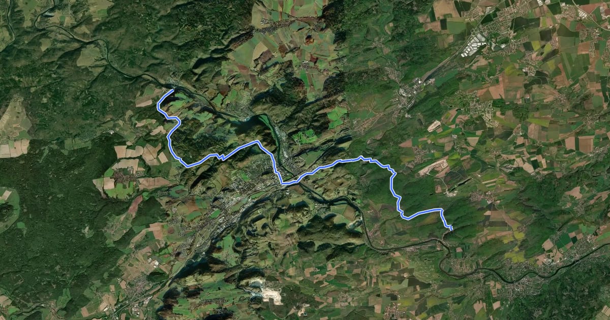 Маршрут Svatojakubská cesta, Železná trasa, Karlštejn - Nižbor на спутниковом снимке