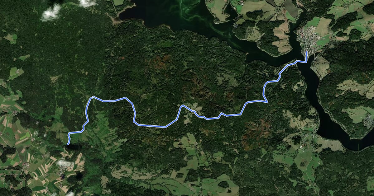 Маршрут Svatojakubská cesta, Jihočeská trasa, Frymburk - Dolní Hraničná на спутниковом снимке