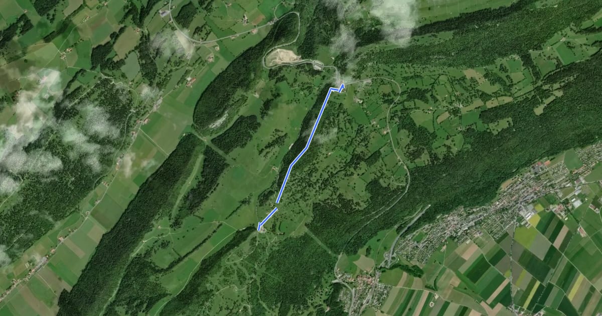 Маршрут Tête de Ran-Vue des Alpes на спутниковом снимке