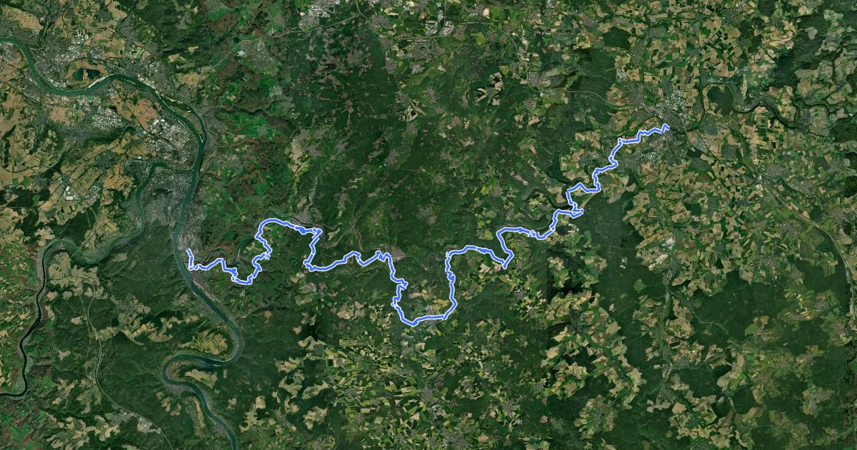 Маршрут Taunusklub Route 002 | Lahnhöhenweg (West) на спутниковом снимке