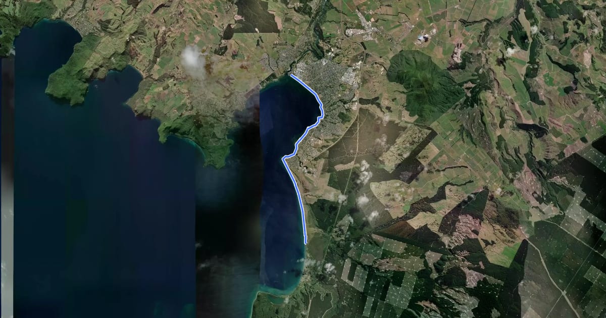 Маршрут Taupō Lakefront на спутниковом снимке