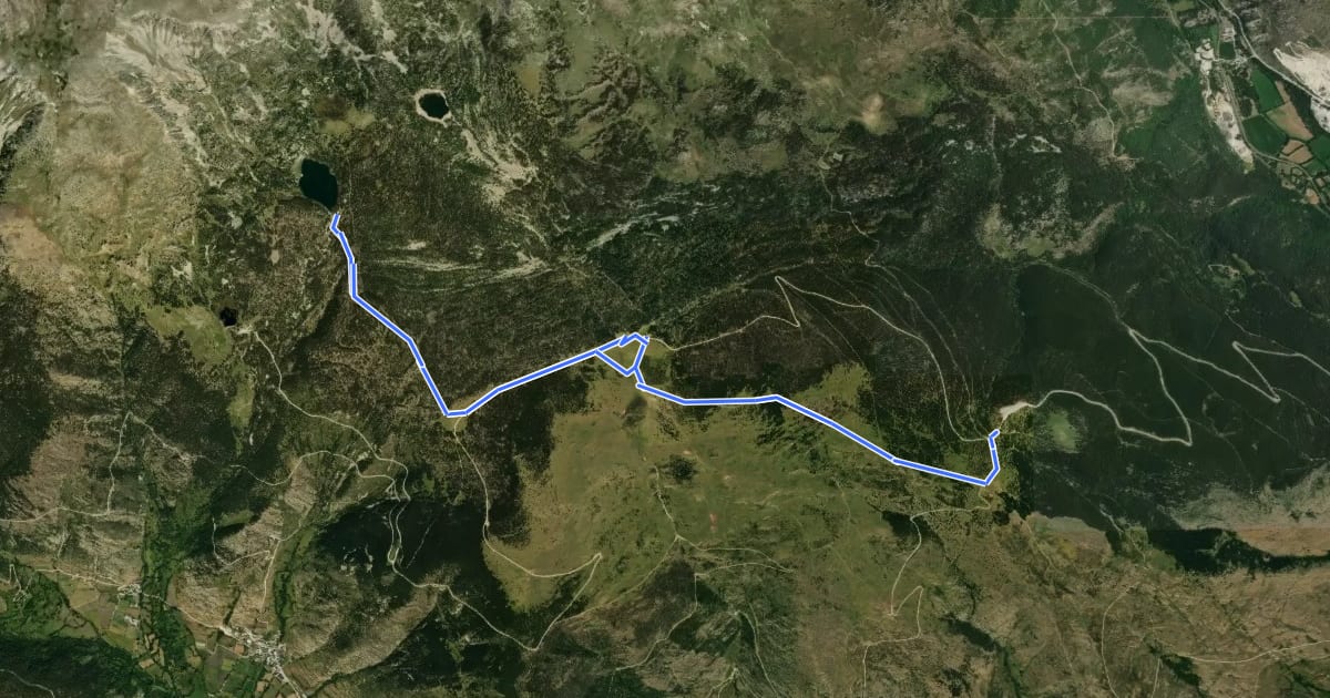 Маршрут TC062 Guils Fontanera Refugi de la Feixa Llac de Malniu на спутниковом снимке