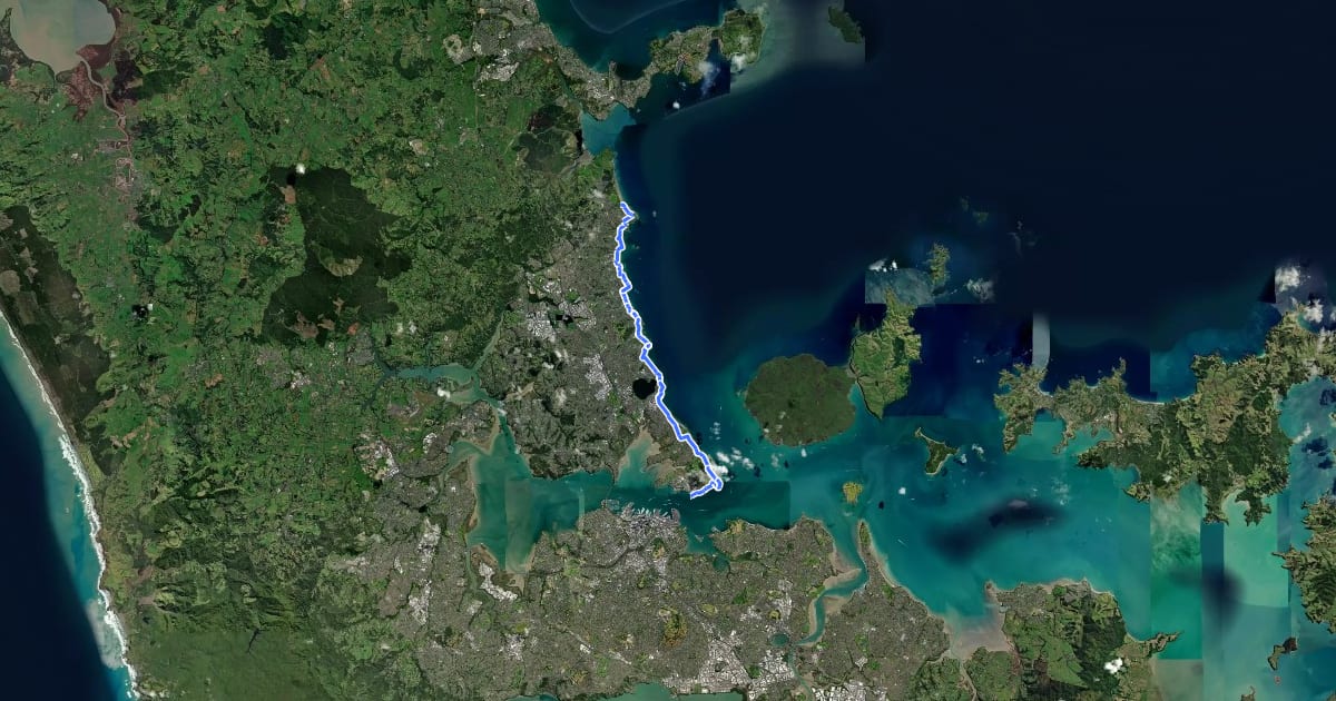 Маршрут Te Araroa - 02 Auckland - h Long Bay to Devonport на спутниковом снимке