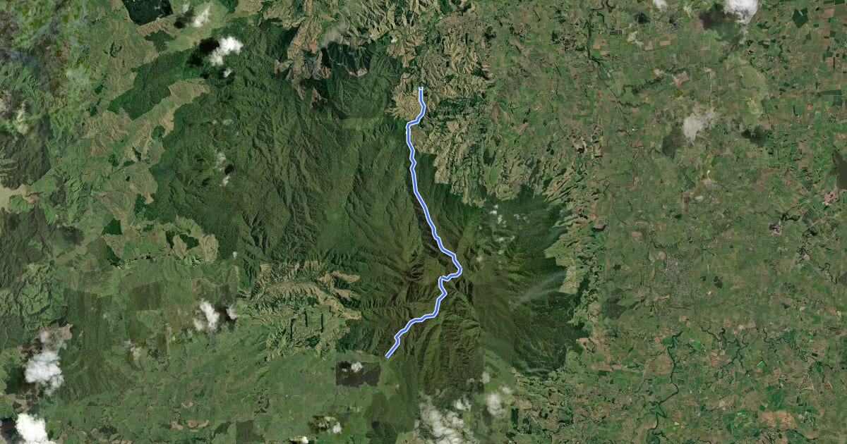 Маршрут Te Araroa - 03 Waikato - g Pirongia Traverse на спутниковом снимке
