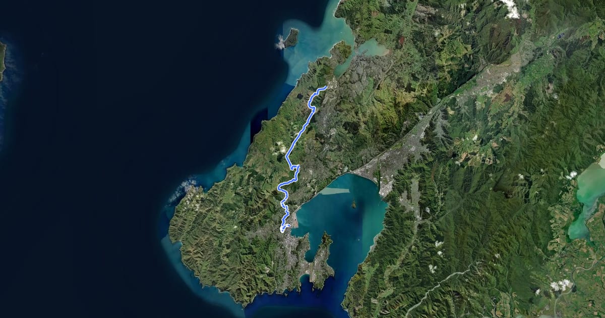Маршрут Te Araroa - 05 Wellington - e Elsdon Camp, Porirua to Lambton Quay, Wellington на спутниковом снимке