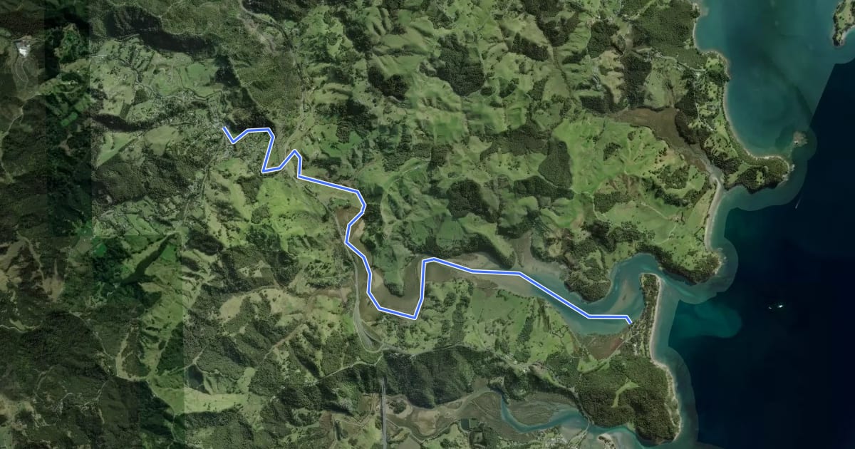 Маршрут Te Araroa alternative route на спутниковом снимке