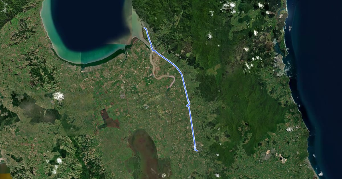 Маршрут Thames to Paeroa на спутниковом снимке