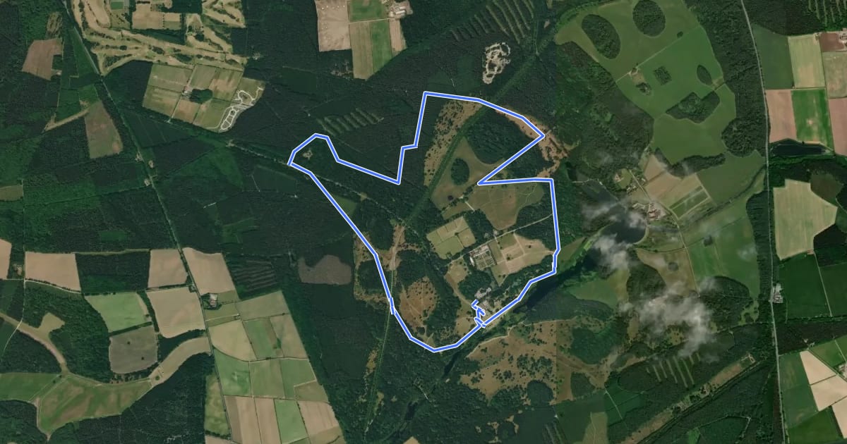 Маршрут The Second World War Walk, Clumber Park на спутниковом снимке