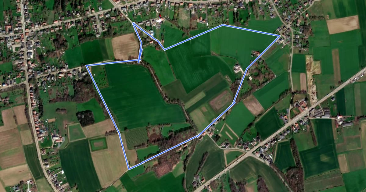 Маршрут Tieltse Motte Groene rechthoek на спутниковом снимке
