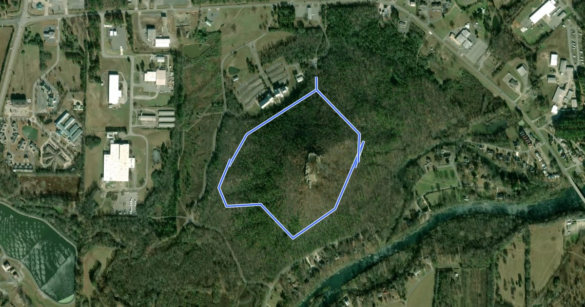 Маршрут Tonawanda Base Trail на спутниковом снимке