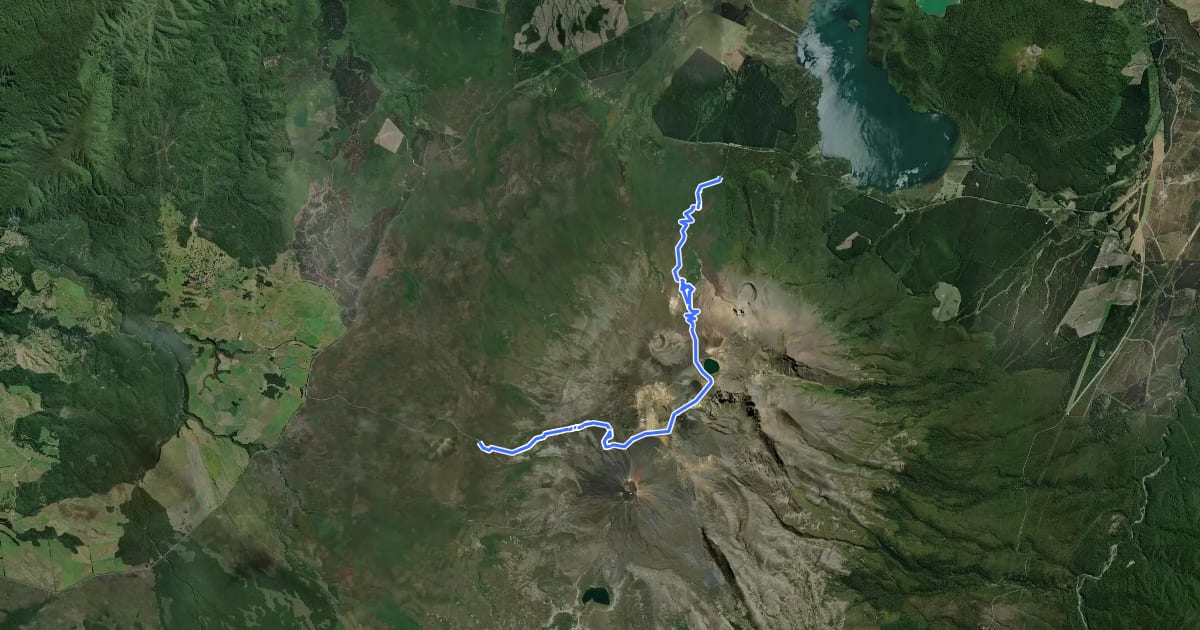 Маршрут Tongariro Alpine Crossing на спутниковом снимке