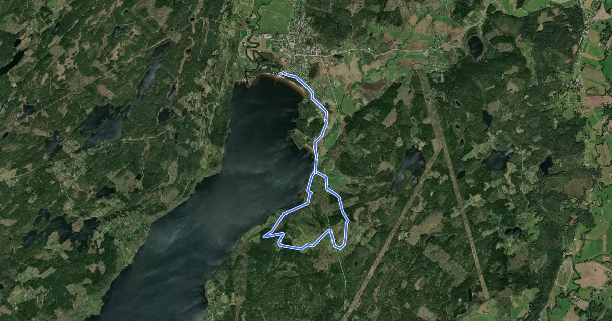 Маршрут Torrås vandringsled 11,2 km на спутниковом снимке
