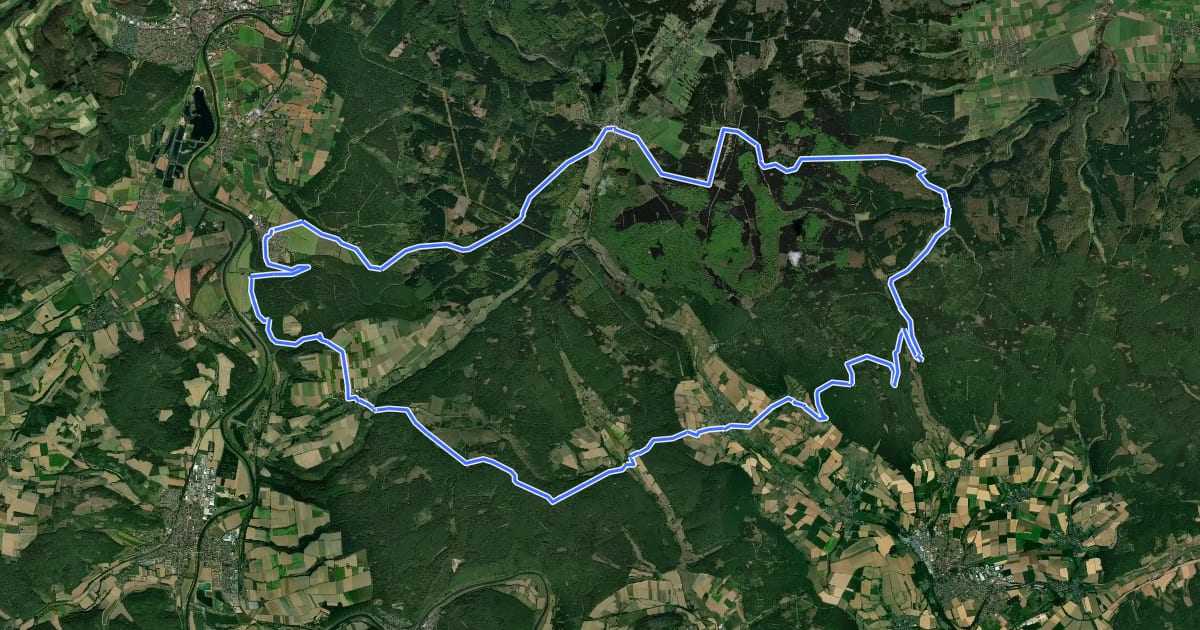 Маршрут Tour 8 Tour de Kultur на спутниковом снимке