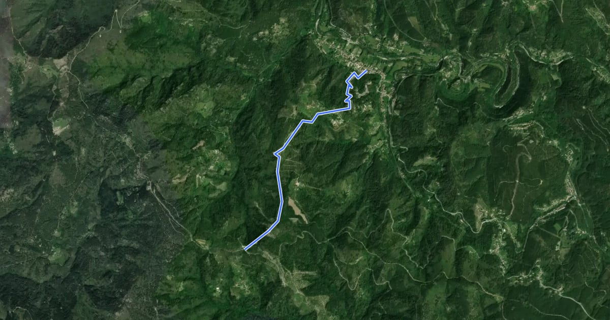 Маршрут Tour de la Haute Vallée du Luech на спутниковом снимке