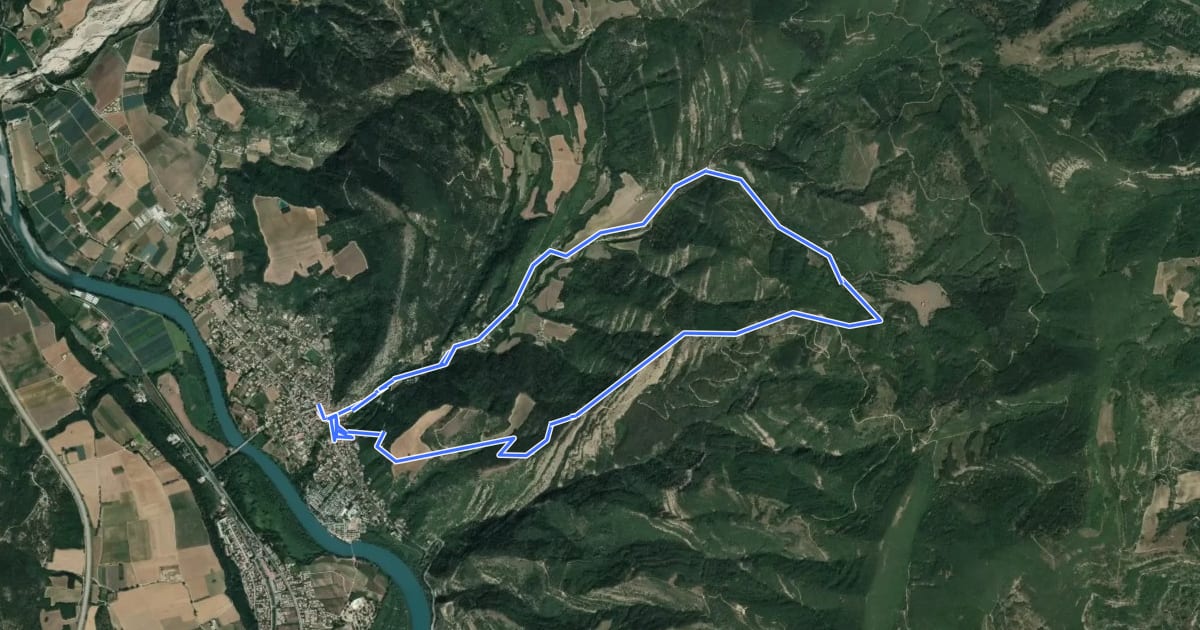 Маршрут Tour de la Magdeleine на спутниковом снимке