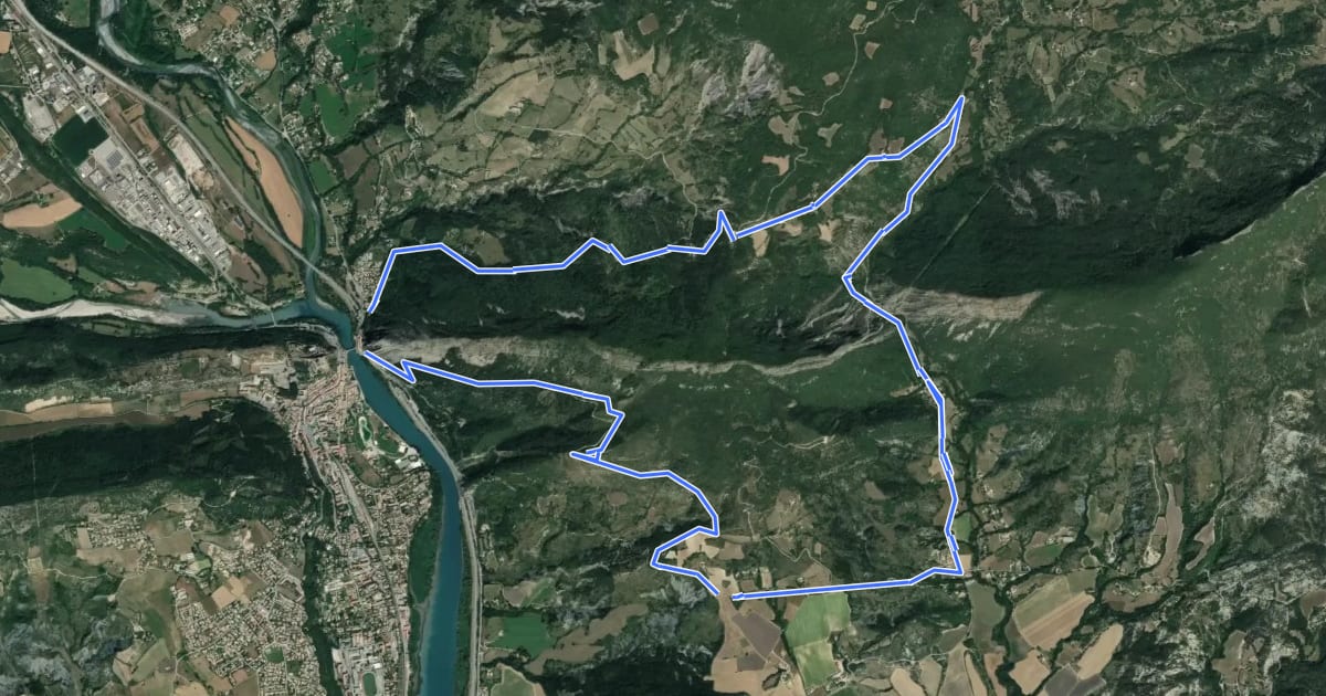 Маршрут Tour de la montagne de la Baume на спутниковом снимке